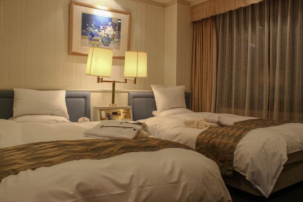 Hotel Higashinihon Ουτσουνομίγια Εξωτερικό φωτογραφία