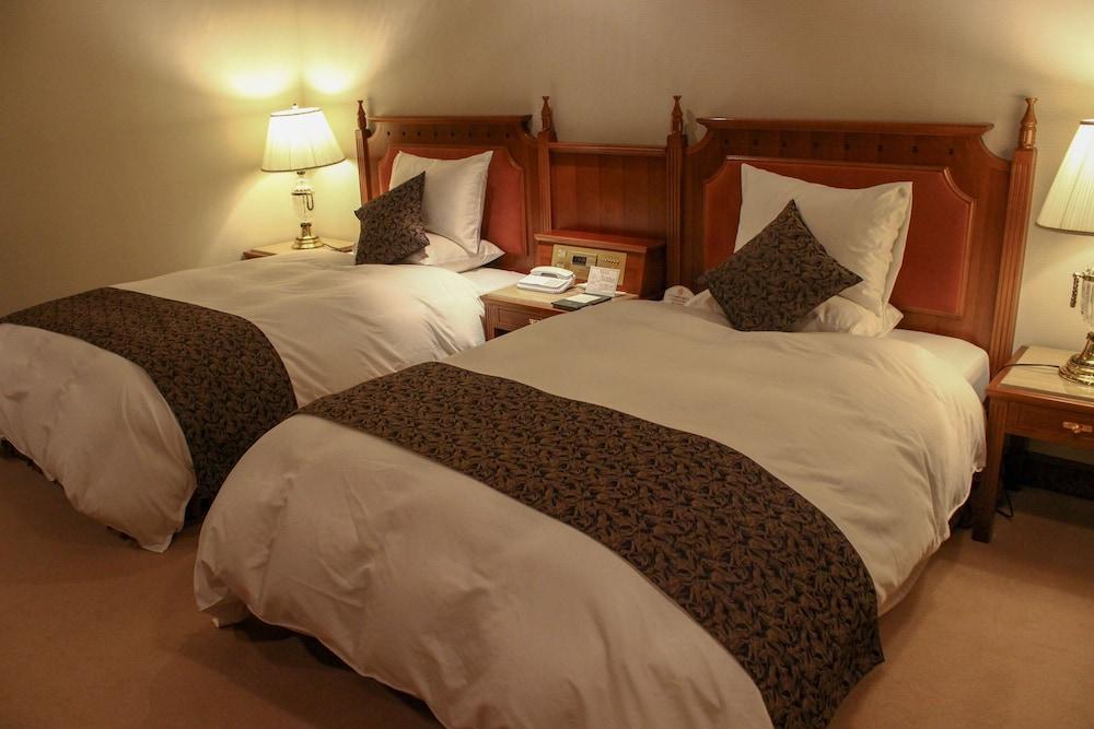 Hotel Higashinihon Ουτσουνομίγια Εξωτερικό φωτογραφία